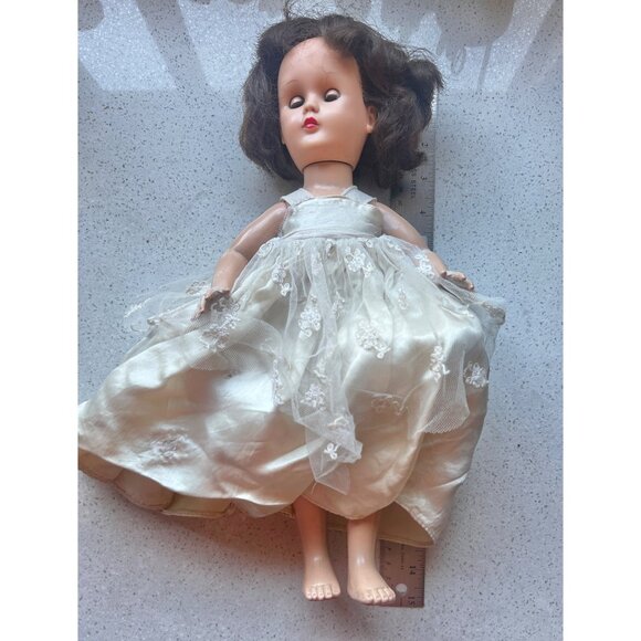 Vintage Effanbee Walker Doll With Moving  Eyes In Lace & Satin Ivory Dress Petti - Picture 15 of 15